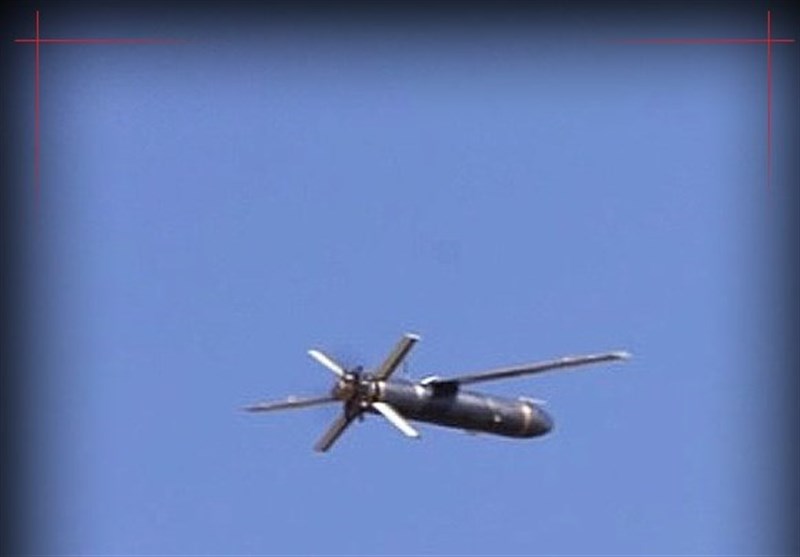 Miraç-532 Devrim Muhafızları Kara Kuvvetleri&apos;nin Yeni İntihar Uçağıdır