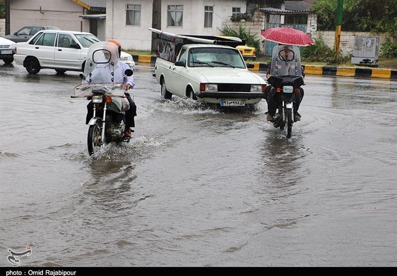 هواشناسی ایران 1402/07/04؛ هشدار فعالیت سامانه بارشی در 13 استان/ احتمال بارش‌های سیل‌آسا در برخی مناطق