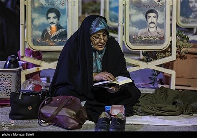 مراسم احیای شب نوزدهم در گلستان شهدا اصفهان