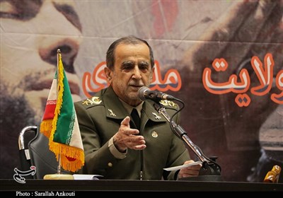  امیر هاشمی: نیروهای مسلح ایران هوشیار و در آماده‌باش کامل هستند/ تهدیدات دشمن سیر نزولی ندارد 