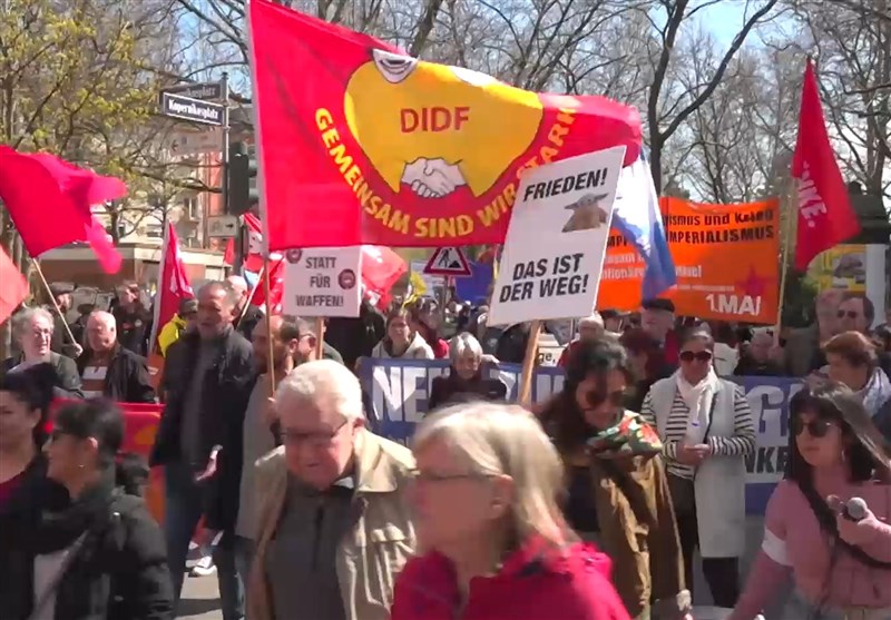 German Anti-War Protests Demand Ceasefire in Ukraine, Nuclear Weapons Ban (+Video)