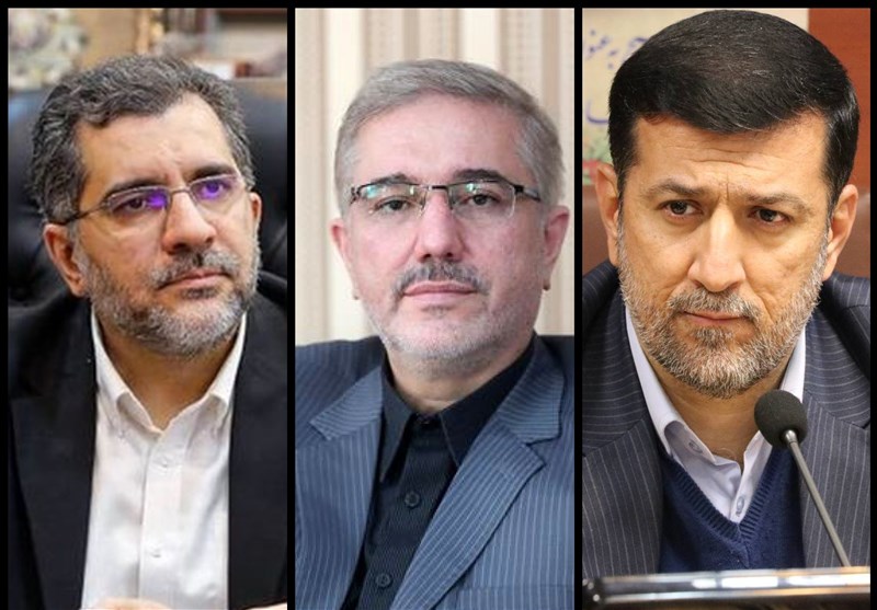 Iranian President Conducts Partial Reshuffle of Cabinet