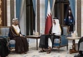 دیدار وزیر خارجه عمان با مقامات قطر