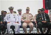 رژه اقتدار بسیج دریایی مردم پایه نیروی دریایی سپاه در سواحل خلیج فارس