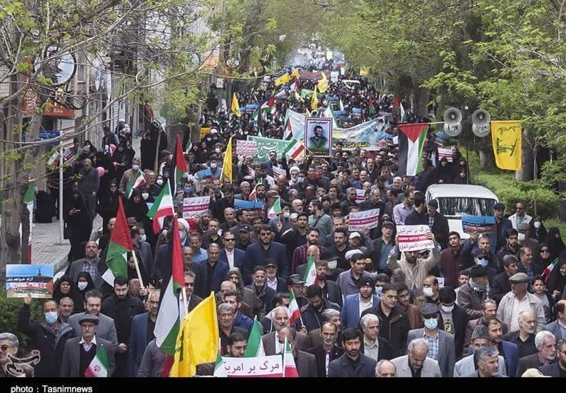 شکوه حضور مردم استان مرکزی در راهپیمایی قدس/ حمایت مردم از قدس شریف و فلسطین + فیلم
