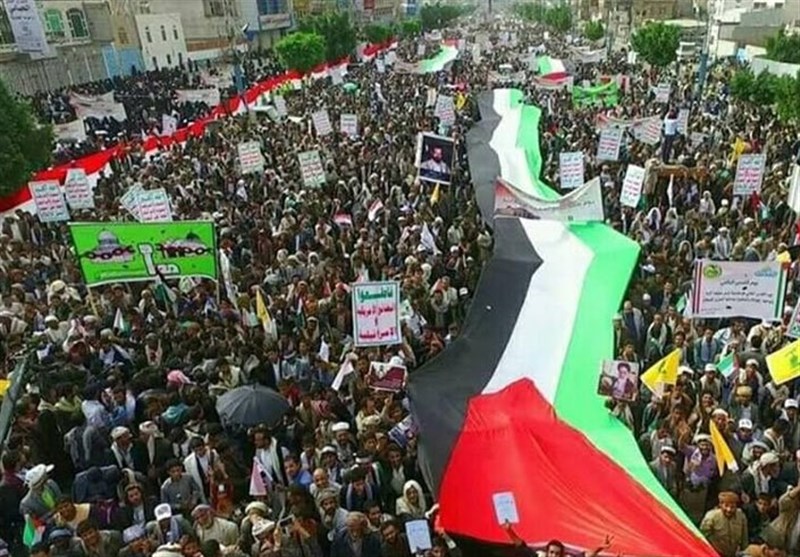 راهپیمایی باشکوه مردم یمن در روز جهانی قدس / ملت یمن در هر نبردی با رژیم اسرائیل مشارکت فعال دارد