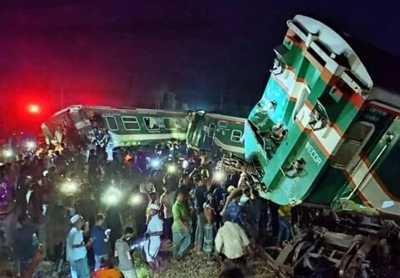 Head-on Train Collision in Bangladesh Injures at Least 40