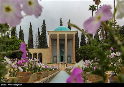  نقش سعدی در حفظ تداوم تمدنی فرهنگ فارسی 