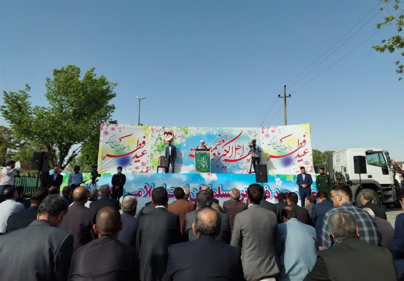 نماز عید فطر در کرمانشاه اقامه شد