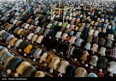نماز عید فطر در گلستان