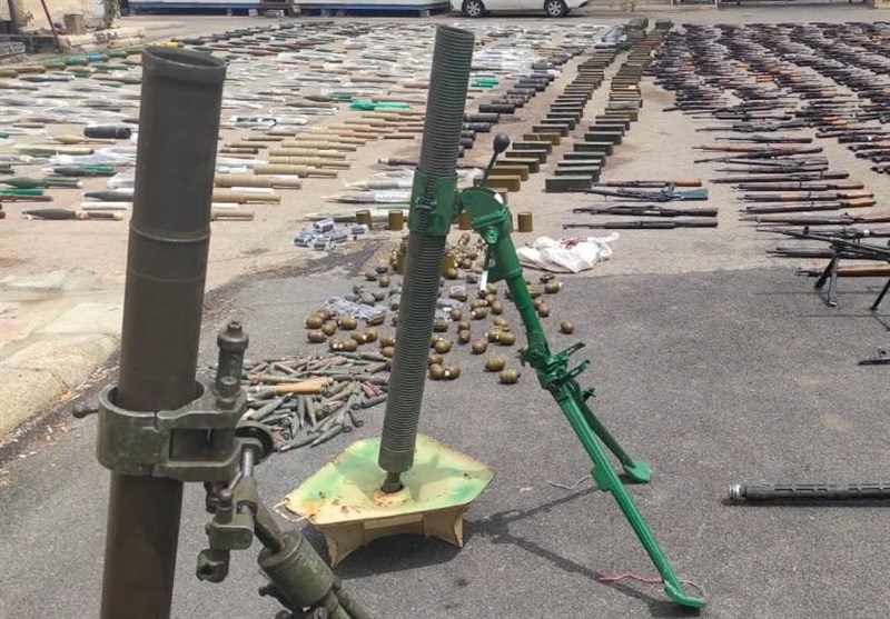 کشف تسلیحات تکفیری‌ها در «درعا»/ ادامه عملیات ارتش سوریه علیه تروریست‌های آمریکا
