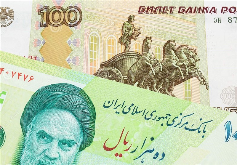 مقایسه سیاست ارزی ایران و روسیه/ چرا نسخه ی روسی به کار اقتصاد ایران نمی آید؟