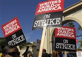 هوش مصنوعی بلای جان فیلمنامه‌نویسان آمریکایی / اتحادیه نویسندگان رای به اعتصاب داد