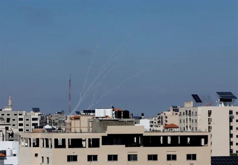 Israeli Artillery Hits Eastern Gaza Strip