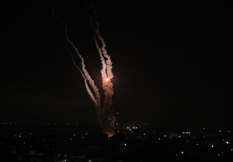 Palestinian Resistance Groups Fire Rockets in Retaliation to Israeli Aggression