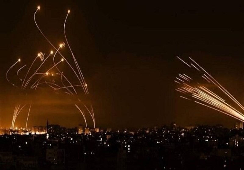 سومین روز جنگ غزه|افزایش آمار شهدا به 29 نفر/پاسخ موشکی کوبنده مقاومت/ زلزله در «تل‌آویو» و ناتوانی «گنبد آهنین»