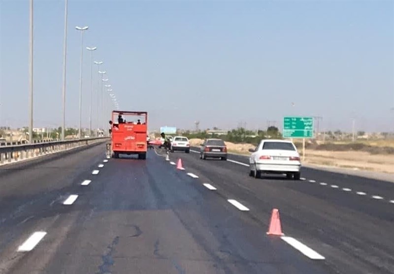 جاده‌های استان کرمان به تابلوهای کامپوزیت مجهز می‌شود