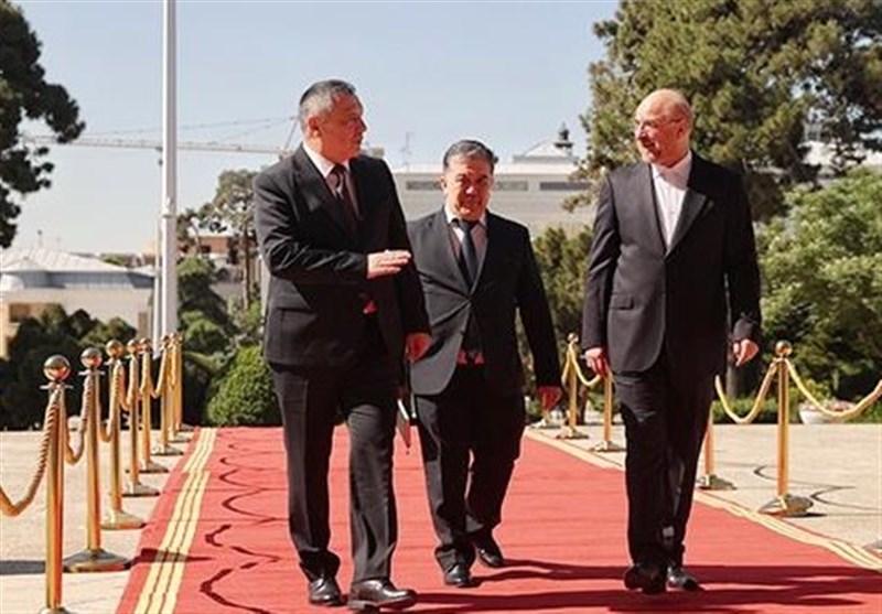 دیدار و گفت‌وگوی‌ رسمی رئیس مجلس قانونگذاری ازبکستان با قالیباف