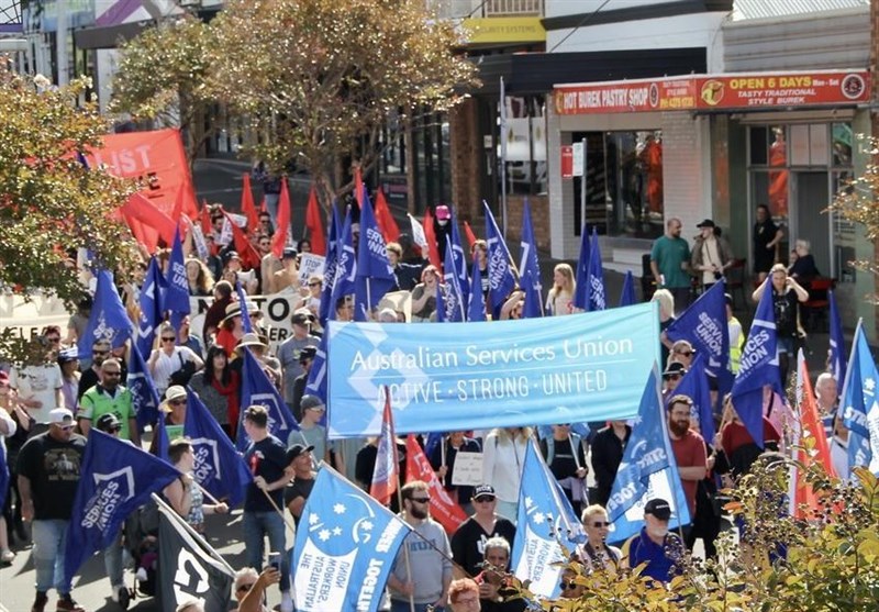Thousands Rally in Australia against Potential Submarine Base