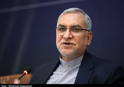  وزیر بهداشت: ایران با بحران هولناک پیری جمعیت مواجه است 