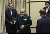 سردار اسماعیل احمدی مقدم فرمانده دانشگاه عالی دفاع ملی در نشست خبری همایش بین المللی هندسه نظام جهانی