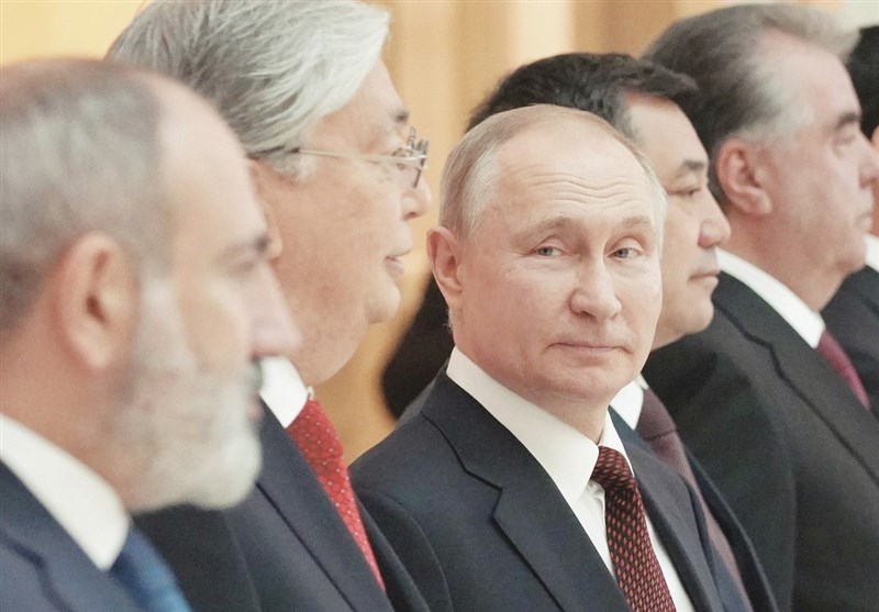 تحولات اوکراین| حضور رهبران کشورهای مشترک المنافع در کنار پوتین در رژه نظامی مسکو