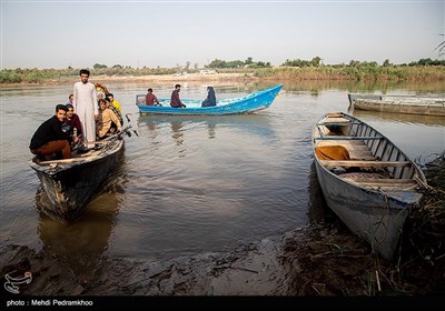 تردد خطرناک اهالی روستاهای عنافچه با قایق