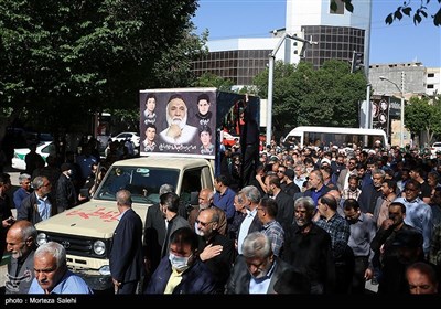 مراسم تشییع پیکر پدر شهیدان ضیایی در مبارکه اصفهان