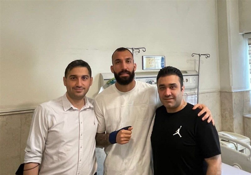 Esteghlal Defender Cheshmi Undergoes Surgery