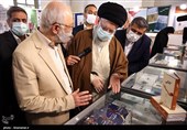 بازدید رهبر انقلاب اسلامی از نمایشگاه کتاب تهران