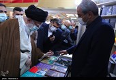 بازدید رهبر انقلاب اسلامی از نمایشگاه کتاب تهران