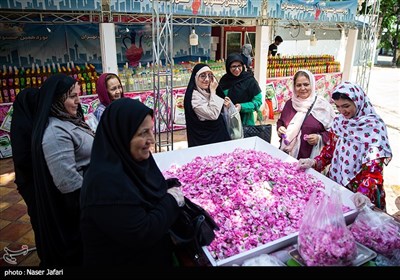 نوزدهمین جشنواره گل و گلاب تهران