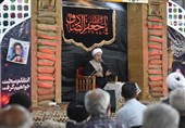 امام جمعه شیراز: مدیران مسئله معیشت مردم حل را کنند