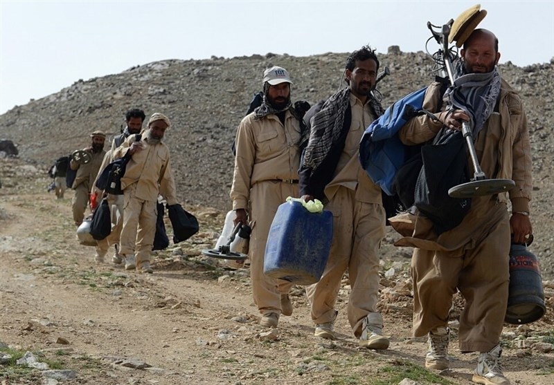 افغانستان| انگلیس کمک‌ها را کاهش داد؛ «مین‌روبی» تعطیل شد