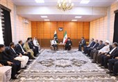 رئیسی با شهباز شریف دیدار کرد/ تاکید سران ایران و پاکستان بر تقویت همکاریهای تجاری