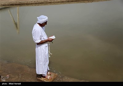 غسل تعمید کودکان مندایی در اهواز