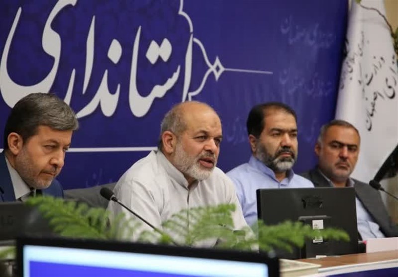 وزیر کشور: پروژه قطار سریع‌السیر اصفهان ـ قم ـ تهران را نیمه‌کاره رها نمی‌کنیم