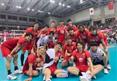 پیروزی تیم ملی والیبال ژاپن در روز تولد سرمربی + عکس