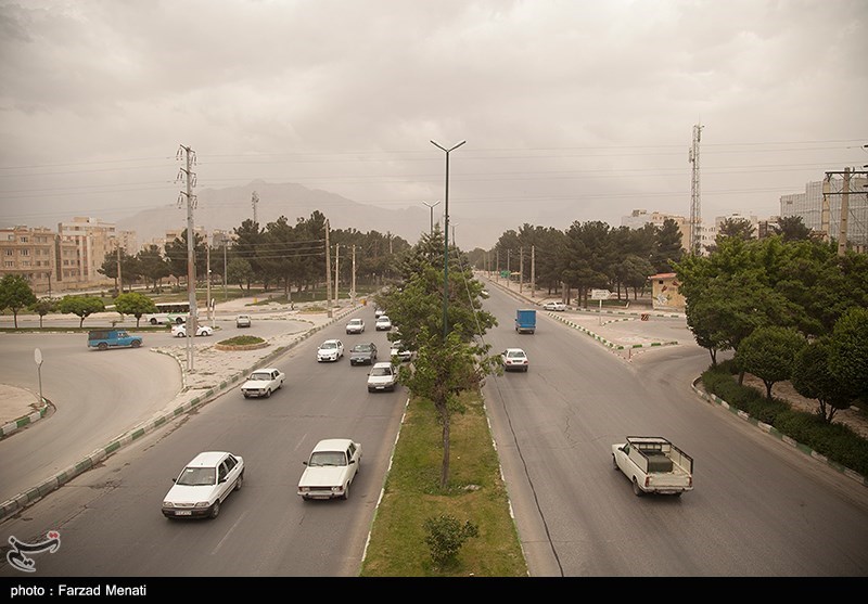 هواشناسی ایران 1402/03/06؛ هشدار افزایش آلودگی هوا در استان‌های غربی/ بارش‌های پراکنده 5 روزه در راه است