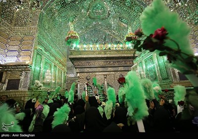 شاد پیمایی خدام حرم احمد بن موسی (ع) به مناسبت روز دختر