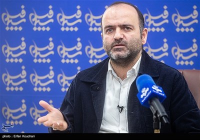 نشست خبری مهدی نقویان رئیس سیمافیلم