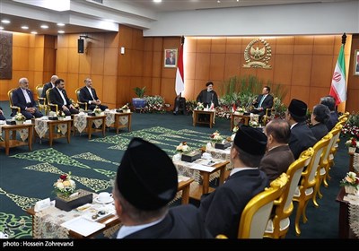 دیدار رئیسی با رییس مجلس مشورتی خلق اندونزلی