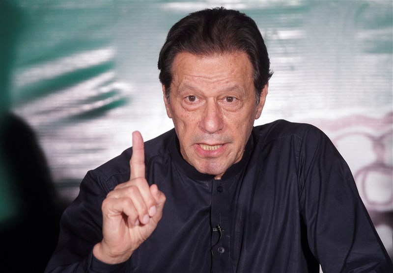 Pakistan Considering Banning Imran Khan’s Party: Defense Minister