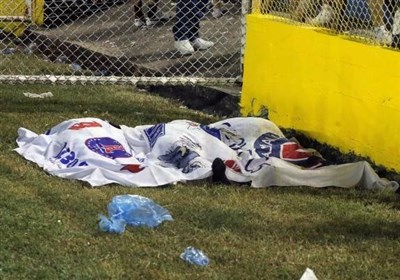 پایان زودهنگام لیگ السالوادور پس از کشته شدن افراد در ازدحام در ورزشگاه