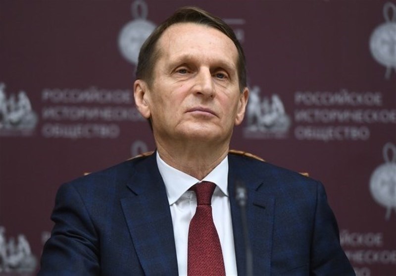 Russia&apos;s Foreign Intelligence Chief Urges US, UK to Leave Iran Alone