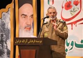 سرلشکر موسوی: تفکر تسلیم شدن در مقابل دشمن در جبهه مقتدر مقاومت مردود است