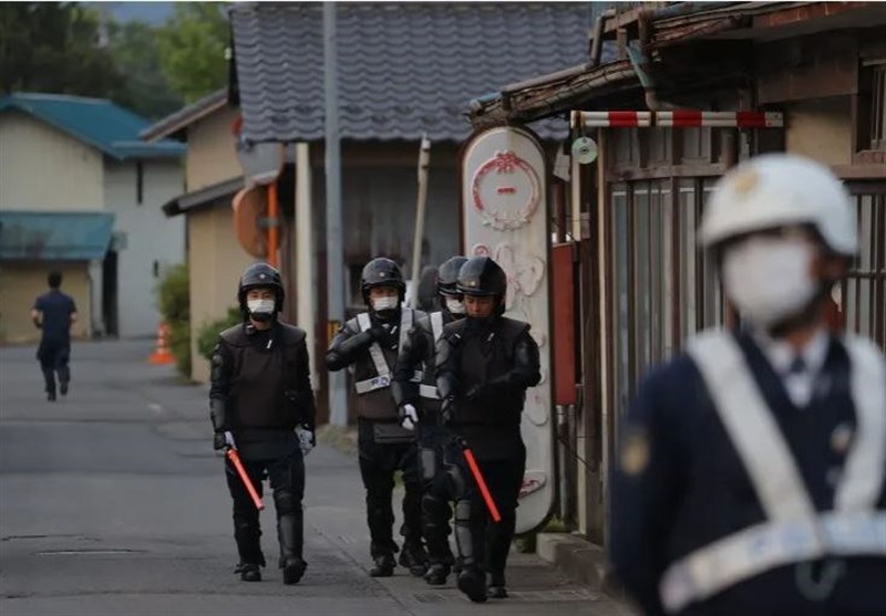 Man Arrested in Japan after 4 Killed in Gun, Knife Attack