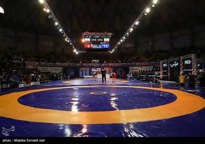  کشتی آزاد قهرمانی جهان| یوشیدا به جمع ۴ کشتی‌گیر برتر رسید/ ۳ نماینده از آذربایجان در نیمه نهایی، ایران بدون نماینده 