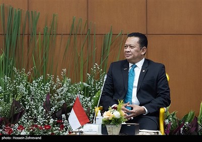 دیدار رئیسی با رییس مجلس مشورتی خلق اندونزی
