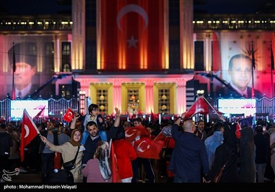 احتفالات الشعب التركي بفوز أردوغان بالانتخابات الرئاسية 
